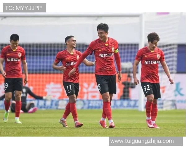 杭州足球队个人能力排名创新高引发热议球迷期待新赛季表现 杭州足球队个人能力排名创新高引发热议球迷期待新赛季表现